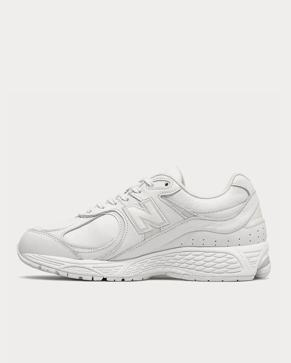 2002R Munsell White Low Top Sneakers