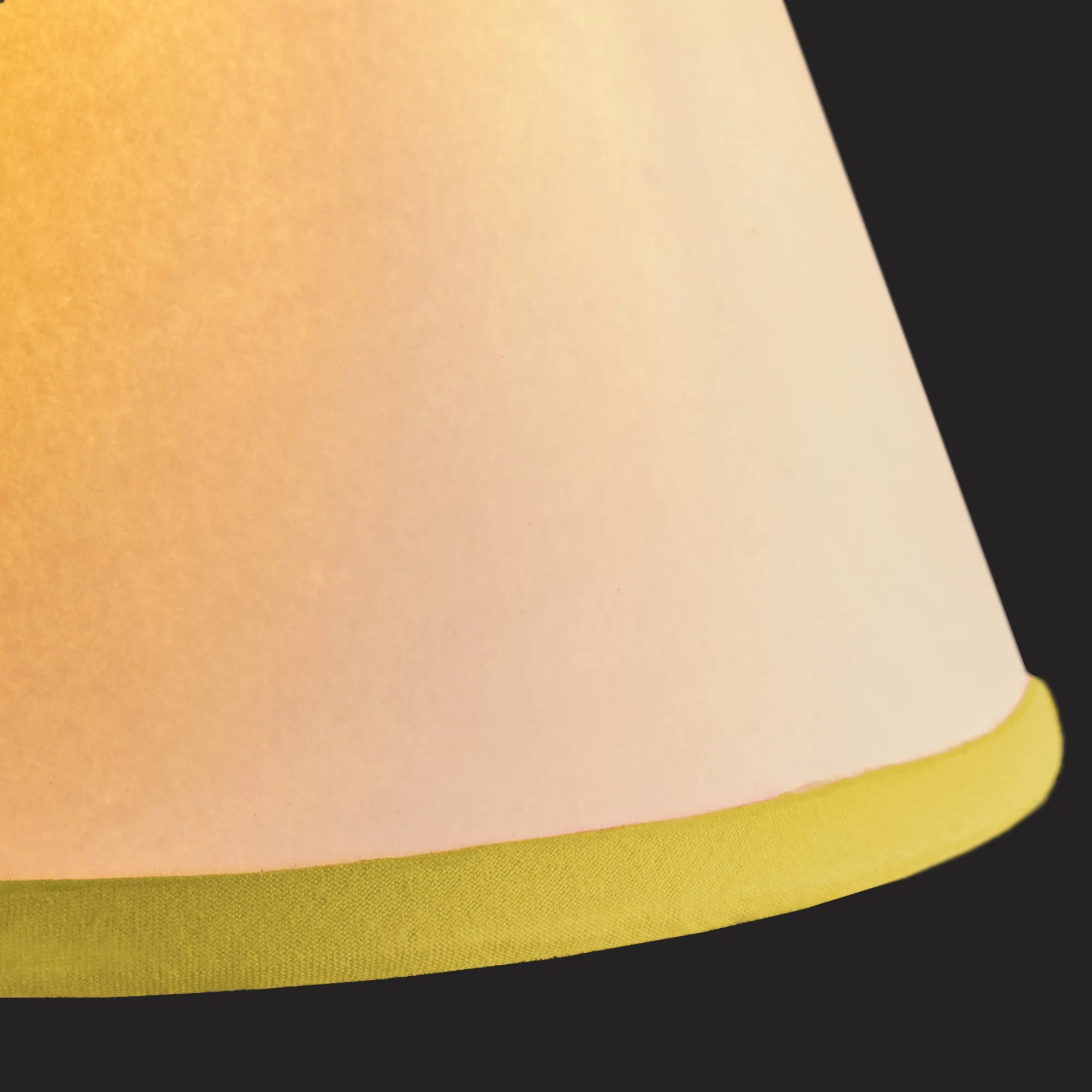 25cm Empire Top n Tail shade in cream card with sunshine tape