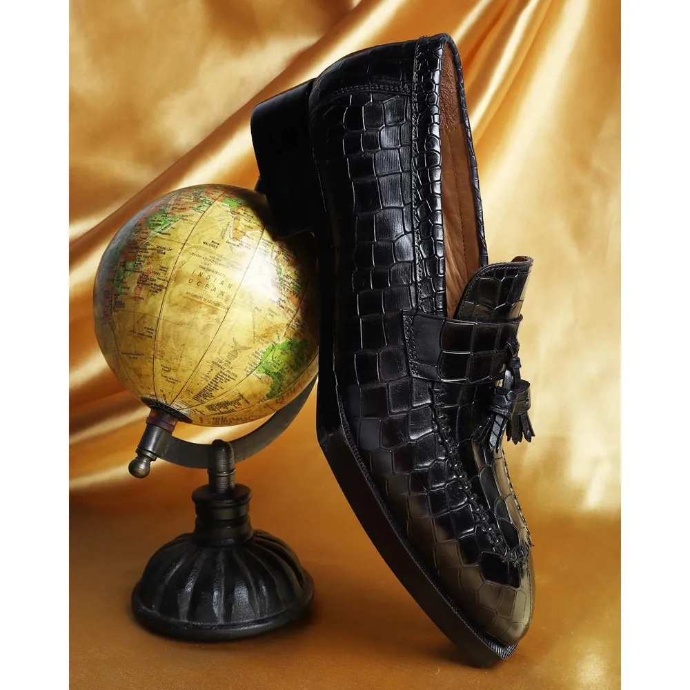 Black Mirror Glossed Squarish Croco Spade Sole Tassel Loafers
