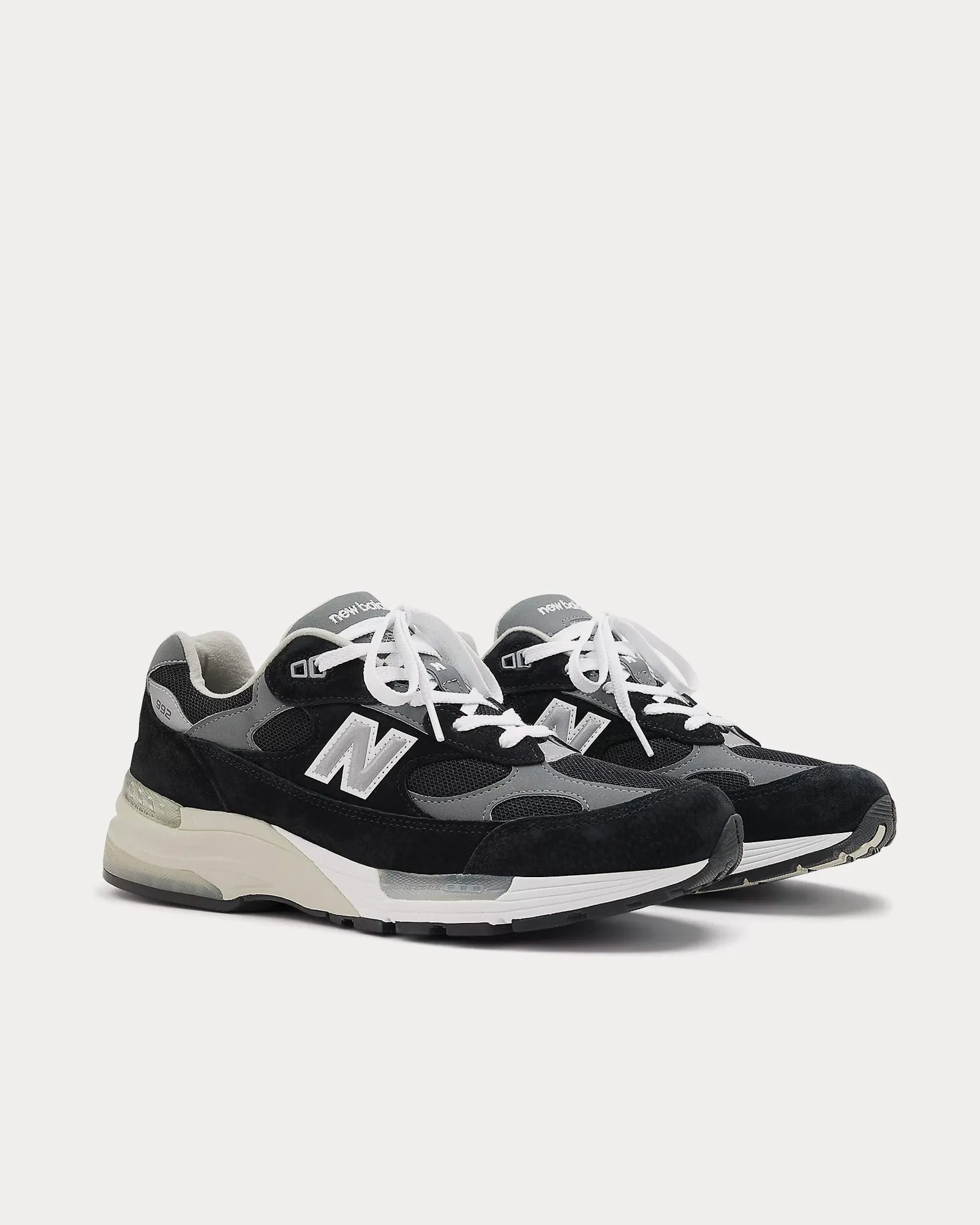 Made in USA 992 Core Black / Grey / Silver Metalic Low Top Sneakers