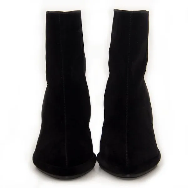 Ring Velvet Black | Mid heel ankle boot