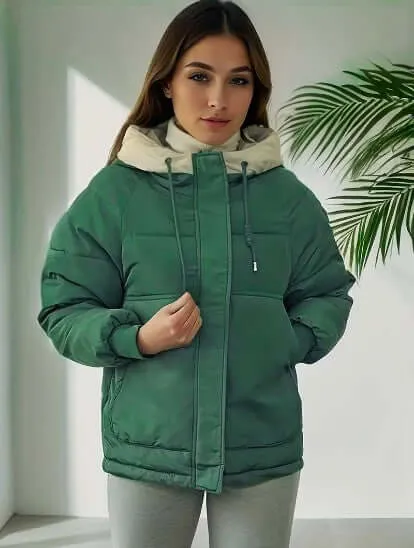 Women's Hooded Fleece-Lined Jacket: Warm & Stylish Outerwear