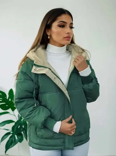 Women's Hooded Fleece-Lined Jacket: Warm & Stylish Outerwear