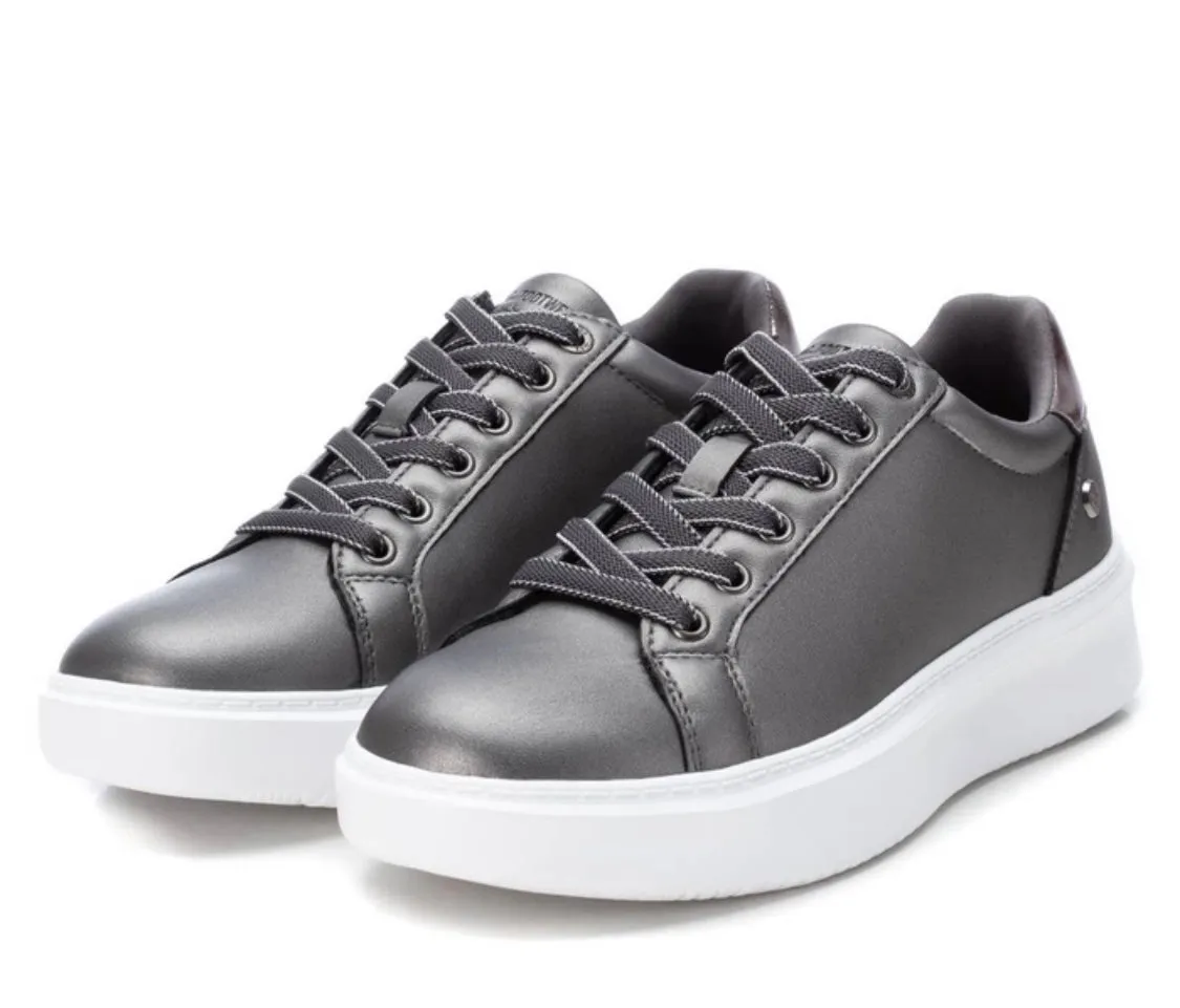 XTI Ladies Ladies Metallic Lace Up Sneaker
